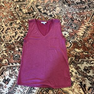 Sleeveless V-Neck Pocket Tank Top - Wine